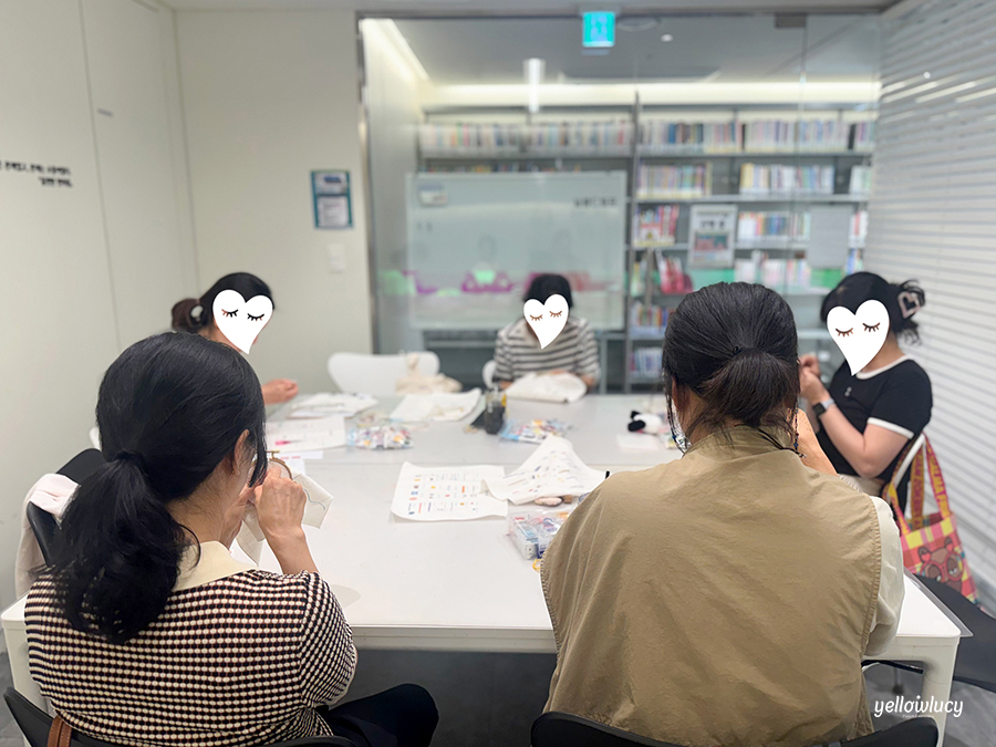 북카페 다독다독 강일점 기초스티치 과정