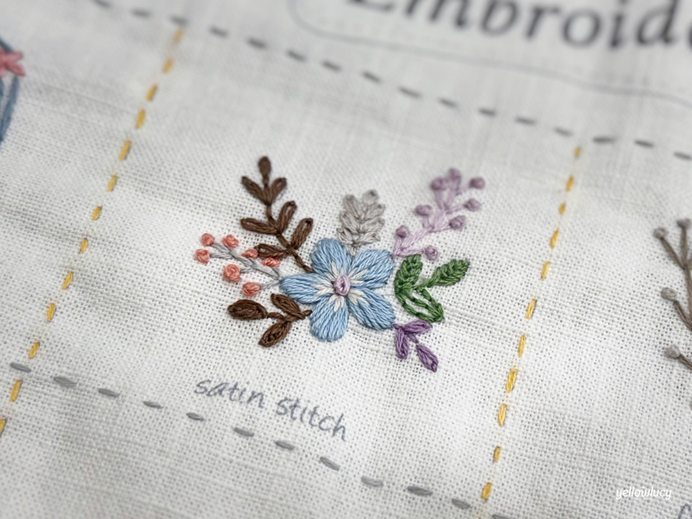 새틴스티치(Satin Stitch) 기법으로 완성한 꽃 자수
